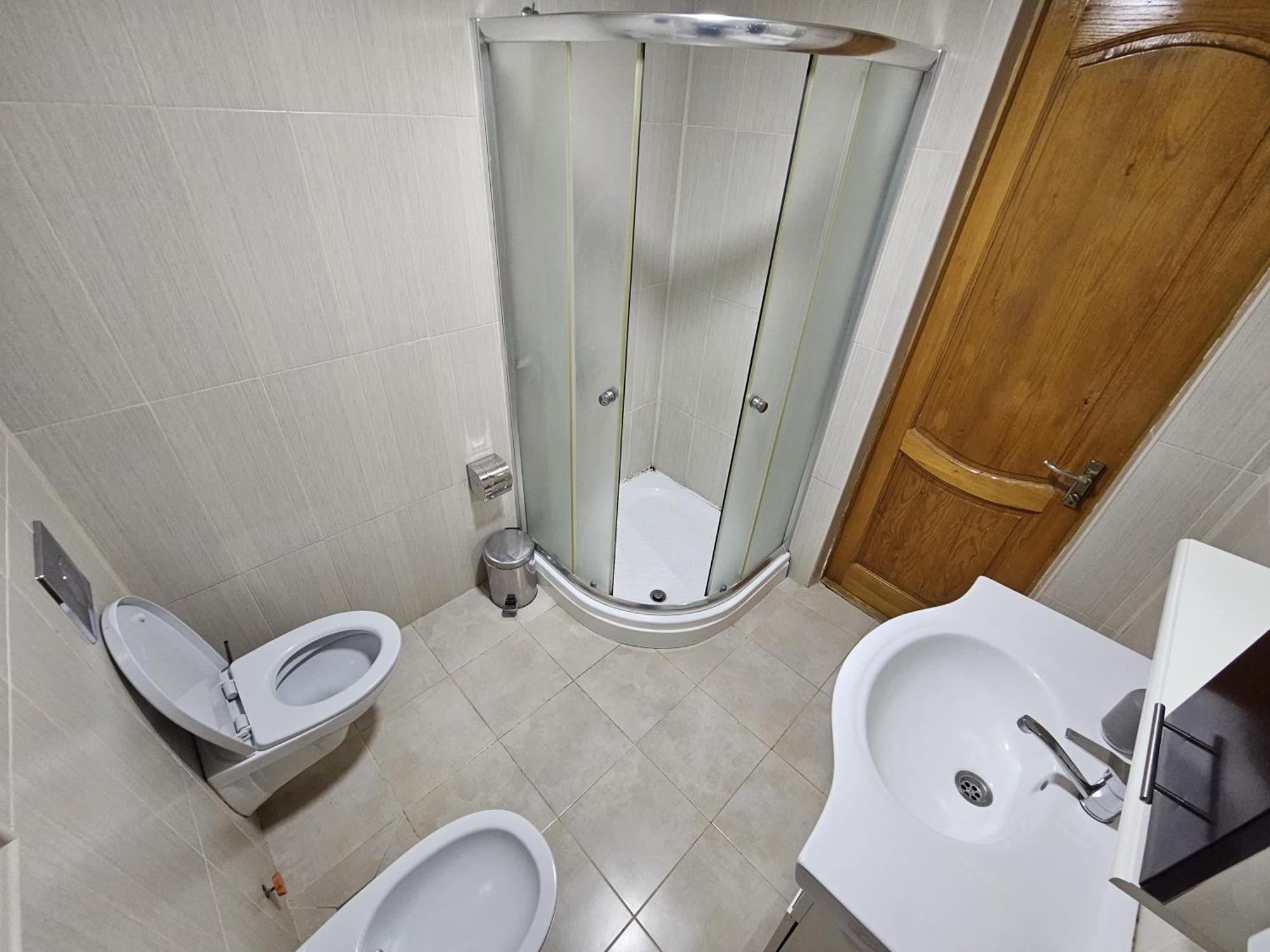 Guesthouse Luka Kutaisi Exterior photo