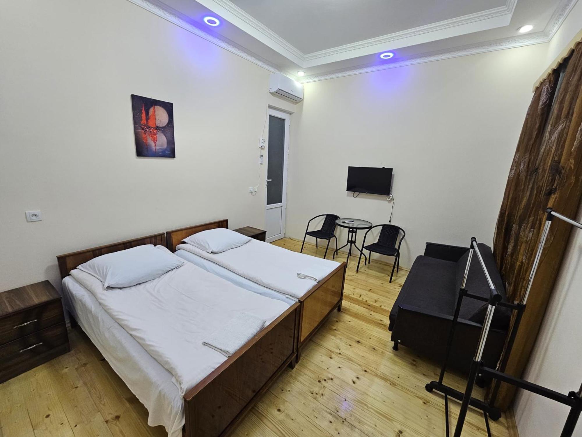 Guesthouse Luka Kutaisi Exterior photo